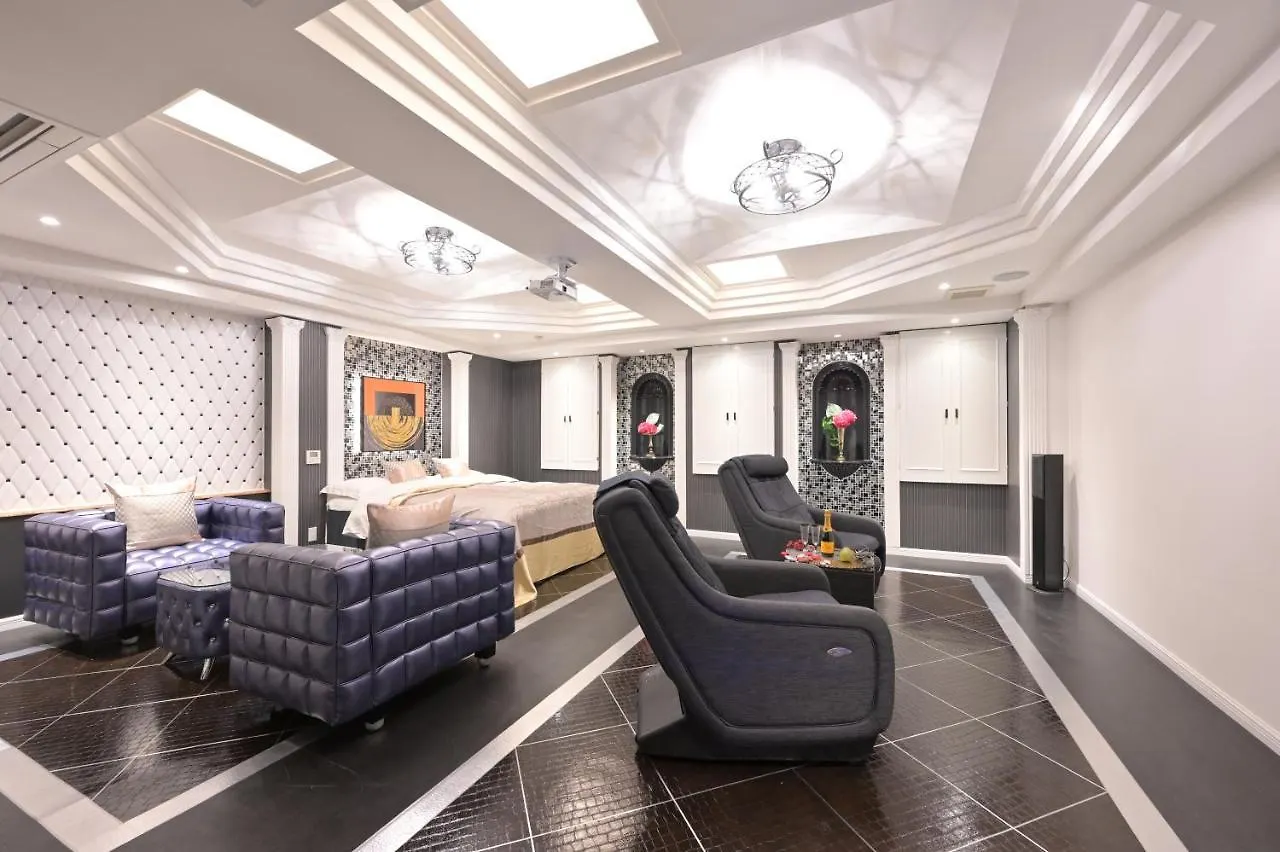 Hotel Crystal Gate Nagoya - Couple Hotel (Adults Only)